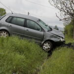 Wypadek w Wilkowie. Auto wjechało w przystanek / Marzena Mąkosa / Radio Kielce