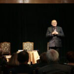 Kielce. Spotkanie promocyjne z Andrzejem Piskulakiem - autorem książki pt. "Od słowa do słowa" / Marzena Mąkosa / Radio Kielce