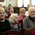 Kielce. Spotkanie promocyjne z Andrzejem Piskulakiem - autorem książki pt. "Od słowa do słowa" / Marzena Mąkosa / Radio Kielce