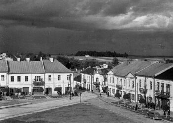 Jędrzejów, rynek / Muzeum Przypkowskich