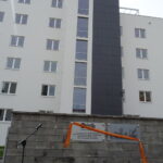 Odsłonięcie tablic upamiętniających pracowników dawnych zakładów odzieżowych przy ul. Kopernika / Emilia Sitarska / Radio Kielce