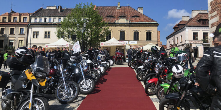 Sandomierz. Piknik motocyklowy / Grażyna Szlęzak-Wójcik / Radio Kielce