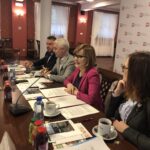 Na zdjęciu (od lewej): Dariusz Rogowski - Ministerstwo Sportu i Turytyki, Gheorghe Marian Cristescu - przewodniczący Społecznej Rady Turystyki, Anna Krupka - wiceminister sportu i turystyki i Anna Pawlak-Lewandowska - dyrektor Departamentu Turystyki w Ministerstwie Sportu i Turystyki / Grażyna Szlęzak-Wójcik / Radio Kielce