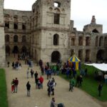 Ujazd. Majówka na zamku Krzyżtopór / Emilia Sitarska / Radio Kielce