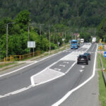 Dodatkowe pasy dla skręcających w lewo na skrzyżowaniach z drogą krajową nr 74 w Miedzianej Górze / GDDKiA Kielce