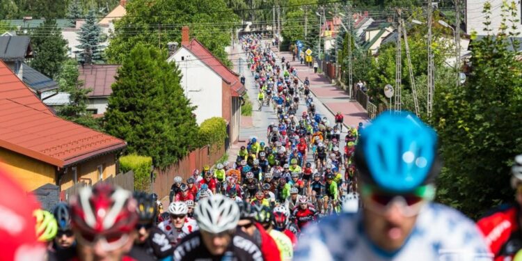 Mistrzostwa Polski Masters i Cyklosport w Kolarstwie Szosowym / Zbigniew Świderski / Poland Bike Marathon Facebook