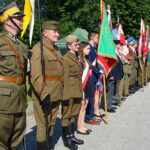 Momina, gmina Waśniów. Uroczystości 75. rocznicy śmierci pułkownika Jana Piwnika „Ponurego” oraz 9. rocznicy nadania jego imienia Publicznej Szkole Podstawowej / Emilia Sitarska / Radio Kielce