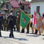 Momina, gmina Waśniów. Uroczystości 75. rocznicy śmierci pułkownika Jana Piwnika „Ponurego” oraz 9. rocznicy nadania jego imienia Publicznej Szkole Podstawowej / Emilia Sitarska / Radio Kielce