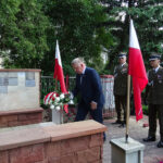 Momina, gmina Waśniów. Uroczystości 75. rocznicy śmierci pułkownika Jana Piwnika „Ponurego” oraz 9. rocznicy nadania jego imienia Publicznej Szkole Podstawowej / Emilia Sitarska / Radio Kielce