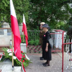 Momina, gmina Waśniów. Uroczystości 75. rocznicy śmierci pułkownika Jana Piwnika „Ponurego” oraz 9. rocznicy nadania jego imienia Publicznej Szkole Podstawowej / Emilia Sitarska / Radio Kielce