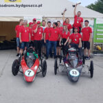Zespół Tu Kielce Greenpower z Politechniki Świętokrzyskiej zajął dwa pierwsze miejsca w zawodach bolidów elektrycznych, które odbyły się na torze wyścigowym w Bydgoszczy / Politechnika Świętokrzyska