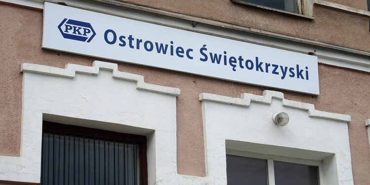 Dworzec w Ostrowcu Świętokrzyskim będzie ponownie służył mieszkańcom