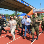Busko-Zdrój. Zawody Służb Mundurowych w Biegach o Puchar Szefa WSzW / Marta Gajda / Radio Kielce