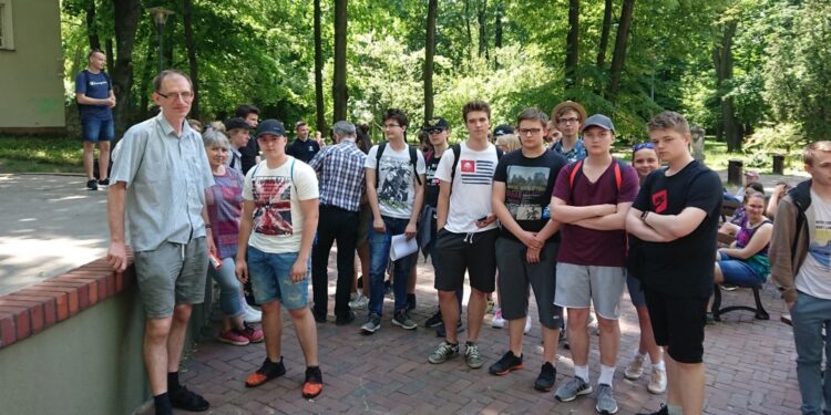 Uczniowie sprawdzali poziom hałasu w Kielcach / Daniel Lenart / Radio Kielce