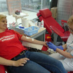 Kielce. Akcja „Samorządowcy dzieciom” zorganizowana przez Klub Honorowych Dawców Krwi przy urzędzie marszałkowskim / Iwona Murawska / Radio Kielce