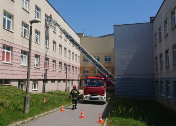 Kielce. Ćwiczenia służb ratowniczych w Świętokrzyskim Centrum Onkologii / Iwona Murawska / Radio Kielce
