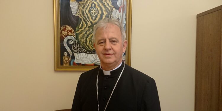 Na zdjęciu: ks. bp Jan Piotrowski - ordynariusz diecezji kieleckiej / Marlena Płaska / Radio Kielce