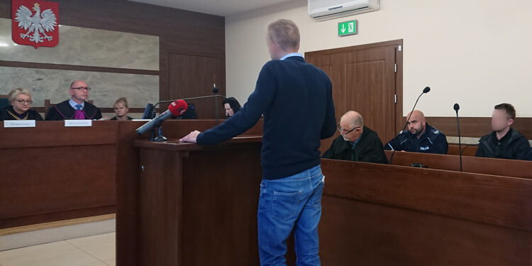 Rozprawa sądowa Karola W., oskarżonego o zabójstwo mężczyzny na kieleckim Czarnowie / Monika Miller / Radio Kielce