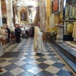 Uroczysta msza z objęcia funkcji ojca Jakuba Zawadzkiego urzędu proboszcza parafii bł. Wincentego Kadłubka i kustosza Sanktuarium w Jędrzejowie / Ewa Pociejowska-Gawęda / Radio Kielce