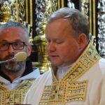 Uroczysta msza z objęcia funkcji ojca Jakuba Zawadzkiego urzędu proboszcza parafii bł. Wincentego Kadłubka i kustosza Sanktuarium w Jędrzejowie / Ewa Pociejowska-Gawęda / Radio Kielce