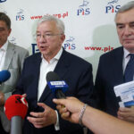 Konferencja PiS. Od lewej: Andrzej Pruś, Krzysztof Lipiec i Andrzej Bętkowski / Michał Kita / Radio Kielce