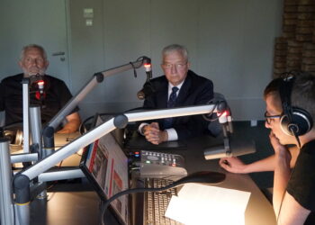 Na zdjęciu od lewej: Lucjan Pietrzczyk - PO, Krzysztof Lipiec - poseł PiS, Michał Kita - Radio Kielce / Michał Kita / Radio Kielce
