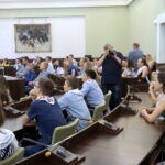 Spotkanie prezydenta Bogdana Wenty z młodzieżą z Wilna i Winnicy - uczestnikami XIII Letniej Szkoły Kultury, Historii i Języka Polskiego / Michał Kita / Radio Kielce