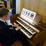 XX Międzynarodowa Wystawa Budownictwa i Wyposażenia Kościołów, Sztuki Sakralnej i Dewocjonaliów SACROEXPO / Piotr Kwaśniewski / Radio Kielce