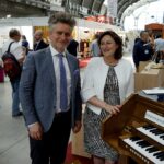 XX Międzynarodowa Wystawa Budownictwa i Wyposażenia Kościołów, Sztuki Sakralnej i Dewocjonaliów SACROEXPO. Krzysztof Słoń - senator PiS / Piotr Kwaśniewski / Radio Kielce