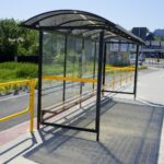 Brak koszy przy nowych przystankach na ulicy Wapiennikowej / Piotr Kwaśniewski / Radio Kielce