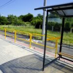 Brak koszy przy nowych przystankach na ulicy Wapiennikowej / Piotr Kwaśniewski / Radio Kielce