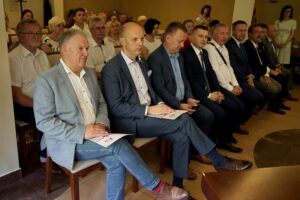 Spotkanie Forum Sekretarzy Gmin i Powiatów Regionu Świętokrzyskiego / Piotr Kwaśniewski / Radio Kielce