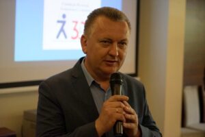 Na zdjęciu: Robert Jaworski - burmistrz gminy i miasta Chęciny / Piotr Kwaśniewski / Radio Kielce