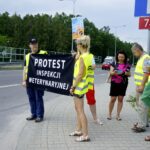 Protest pracowników Inspekcji Weterynaryjnej / Piotr Kwaśniewski / Radio Kielce