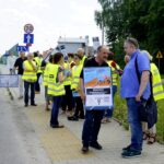 Protest pracowników Inspekcji Weterynaryjnej / Piotr Kwaśniewski / Radio Kielce