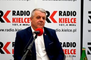 Studio Polityczne Radia Kielce. Na zdjęciu: Bogdan Latosiński - poseł PiS / Radio Kielce