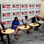 Studio Polityczne Radia Kielce. Na zdjęciu (od lewej): Bogdan Latosiński - PiS, Dorota Jarońska - Kukiz'15, Mateusz Żukowski - Nowoczesna, Czesław Siekierski - PSL i Wiktor Pytlak - Kukiz'15 / Radio Kielce