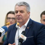 Sesja Rady Miasta. Poseł Bogdan Latosiński / Piotr Kwaśniewski / Radio Kielce