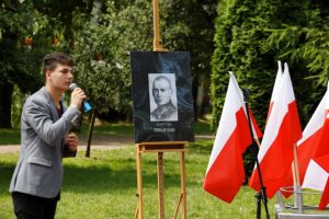 Uroczystość pośmiertnego nadania stopnia kapitana Stanisławowi Grabdzie, pseudonim „Bem” / Jarosław Kubalski / Radio Kielce