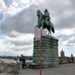 Kolonia. Spacer po mieście / Jarosław Kubalski / Radio Kielce