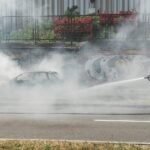 Pożar samochodu przy ulicy Zagnańskiej / Jarosław Kruk / infobusko.pl