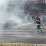 Pożar samochodu przy ulicy Zagnańskiej / Jarosław Kruk / infobusko.pl