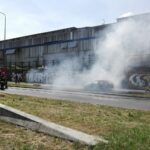 Pożar samochodu przy ulicy Zagnańskiej / Jarosław Kruk / infobusko.pl