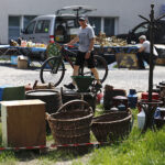 Giełda kolekcjonerska w Wojewódzkim Domu Kultury / Jarosław Kubalski / Radio Kielce