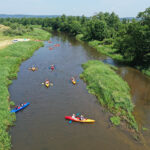 V spływ kajakowy z biskupem Marianem Florczykiem / Jarosław Kubalski / Radio Kielce