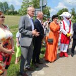 Pacanów. Międzynarodowy Festiwal Kultury Dziecięcej i nazwanie ronda w Słupi w gminie Pacanów imieniem Koziołka Matołka / Marta Gajda / Radio Kielce