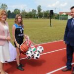 Otwarcie kompleksu sportowo-dydaktycznego przy Szkole Podstawowej w Oleśnicy / Marta Gajda / Radio Kielce