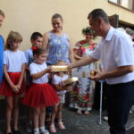 Konkurs na najpiękniejszy wianek rozpoczął obchody Nocy Świętojańskiej w Opatowcu / Marta Gajda / Radio Kielce