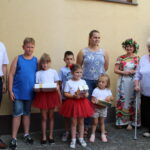 Konkurs na najpiękniejszy wianek rozpoczął obchody Nocy Świętojańskiej w Opatowcu / Marta Gajda / Radio Kielce