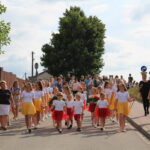 Konkurs na najpiękniejszy wianek rozpoczął obchody Nocy Świętojańskiej w Opatowcu / Marta Gajda / Radio Kielce